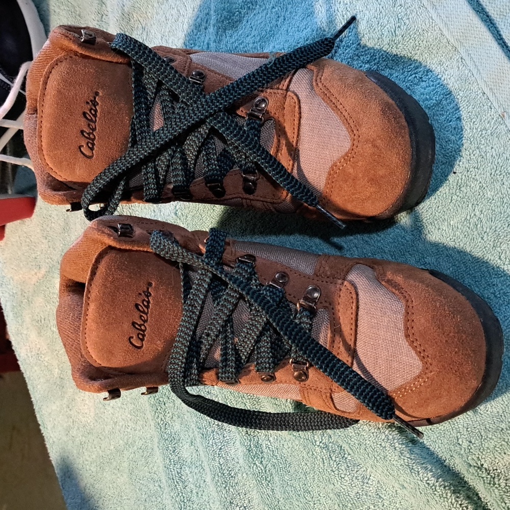 Cabelas boots womens 8